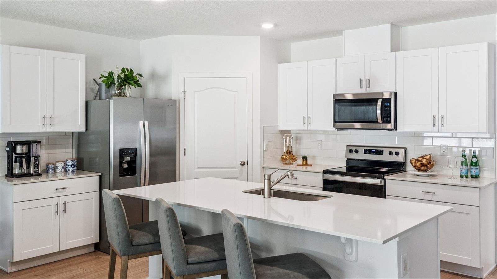 Image 4 of 15 For 238 Rontunda Drive