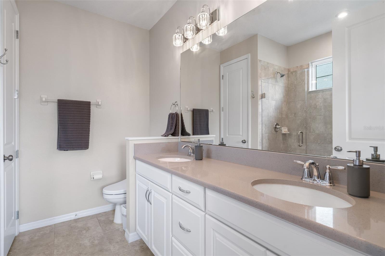 Image 18 of 42 For 1098 Wildmeadow Run