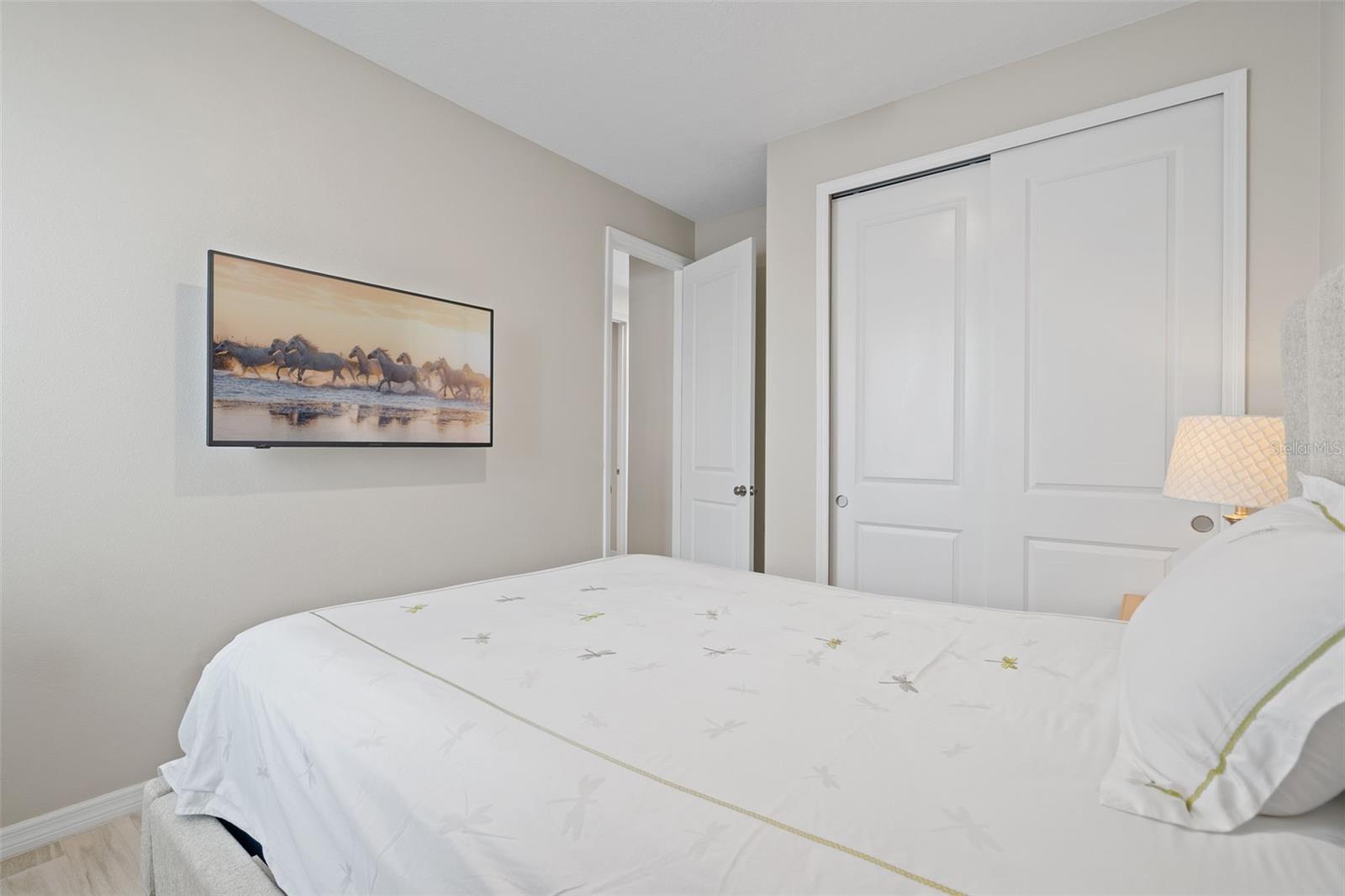 Image 21 of 42 For 1098 Wildmeadow Run