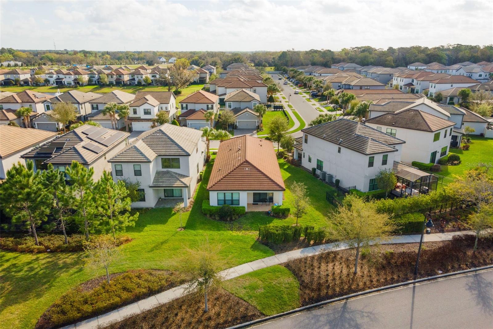 Image 28 of 42 For 1098 Wildmeadow Run