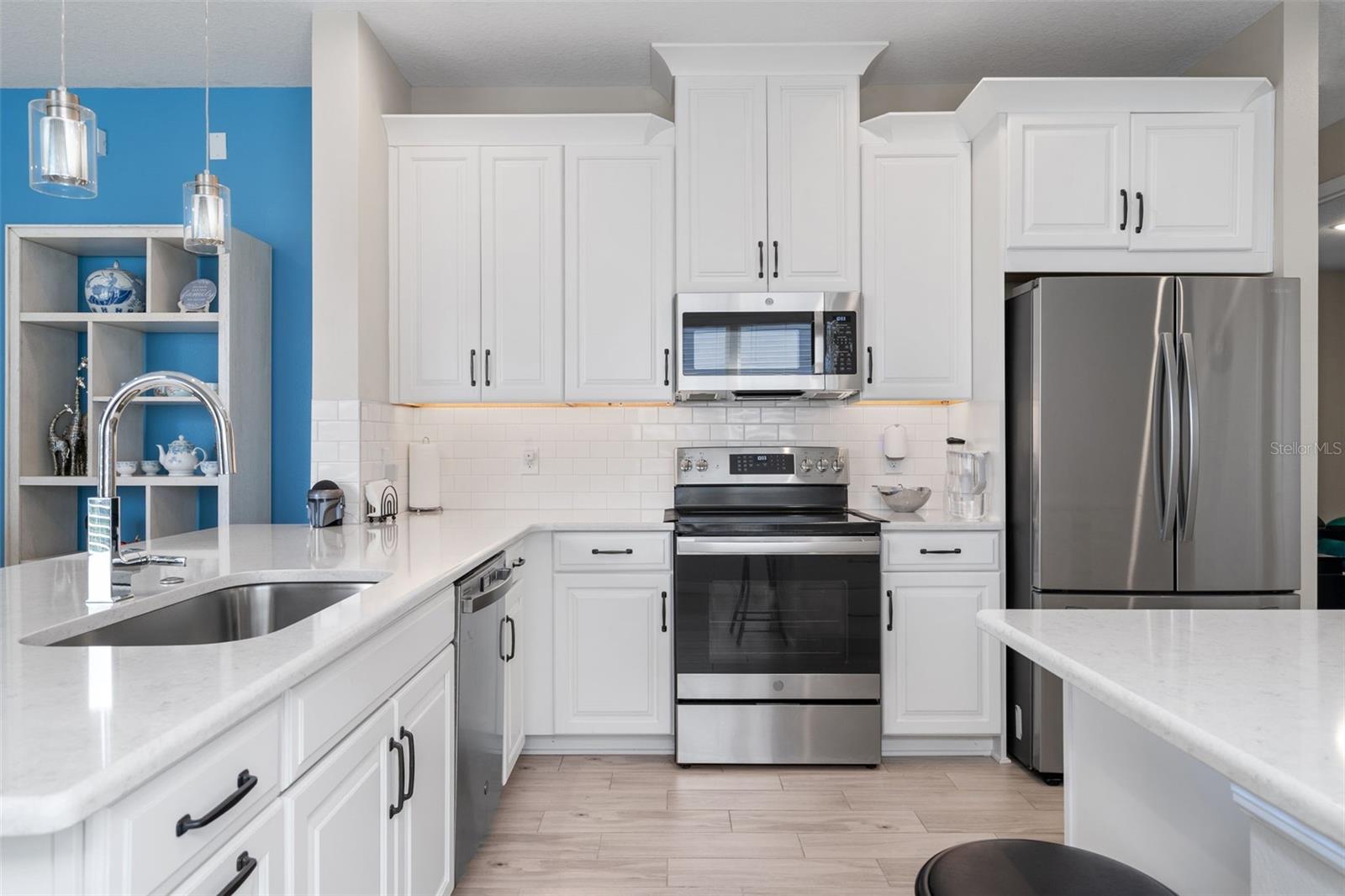 Image 3 of 42 For 1098 Wildmeadow Run