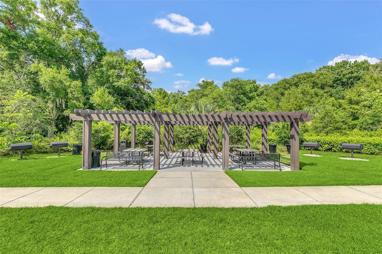 Image 38 of 42 For 1098 Wildmeadow Run