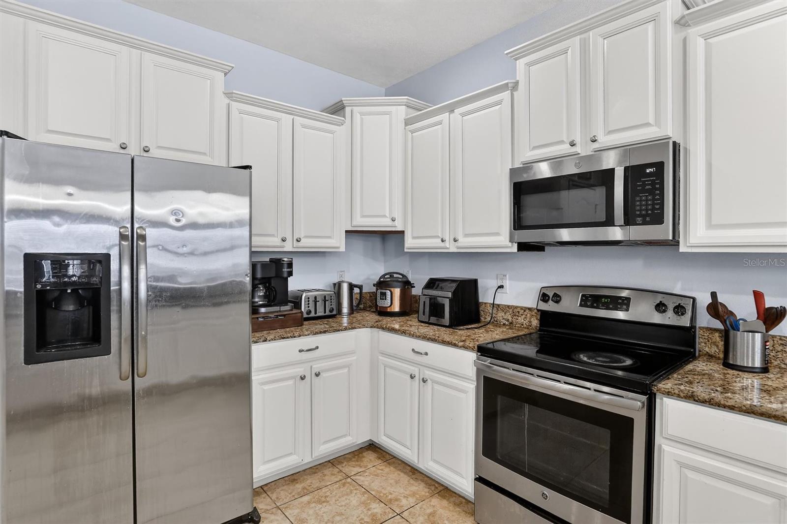 Image 21 of 100 For 9107 El Caro Lane