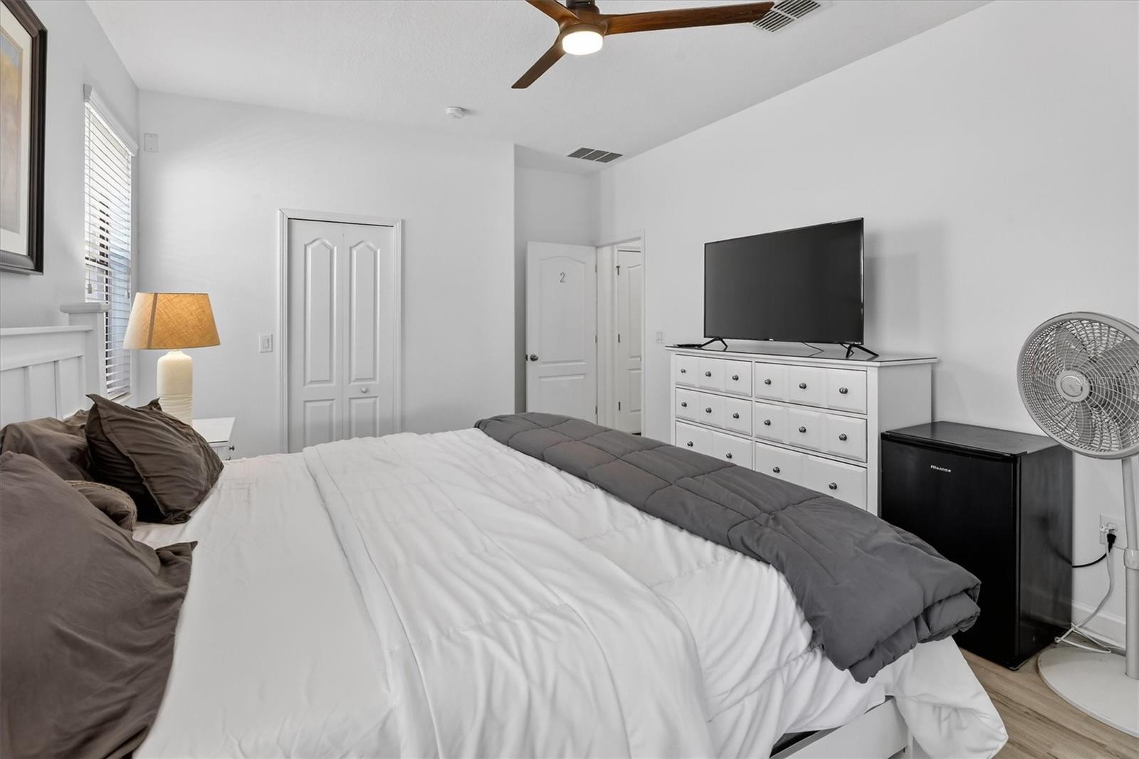 Image 31 of 100 For 9107 El Caro Lane