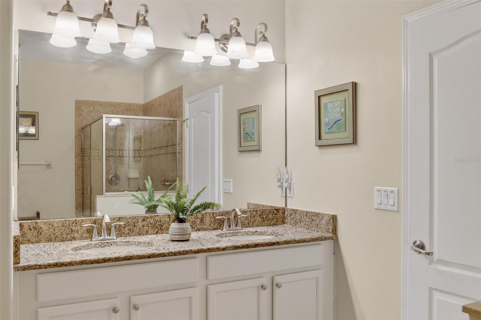 Image 40 of 100 For 9107 El Caro Lane