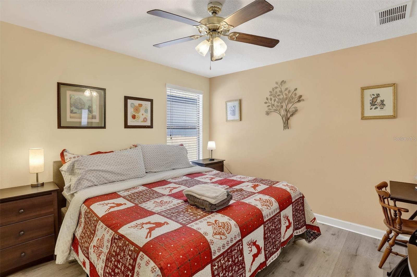 Image 54 of 100 For 9107 El Caro Lane