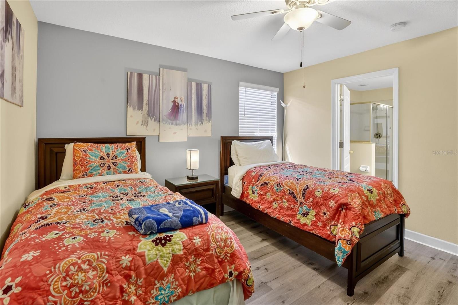 Image 64 of 100 For 9107 El Caro Lane