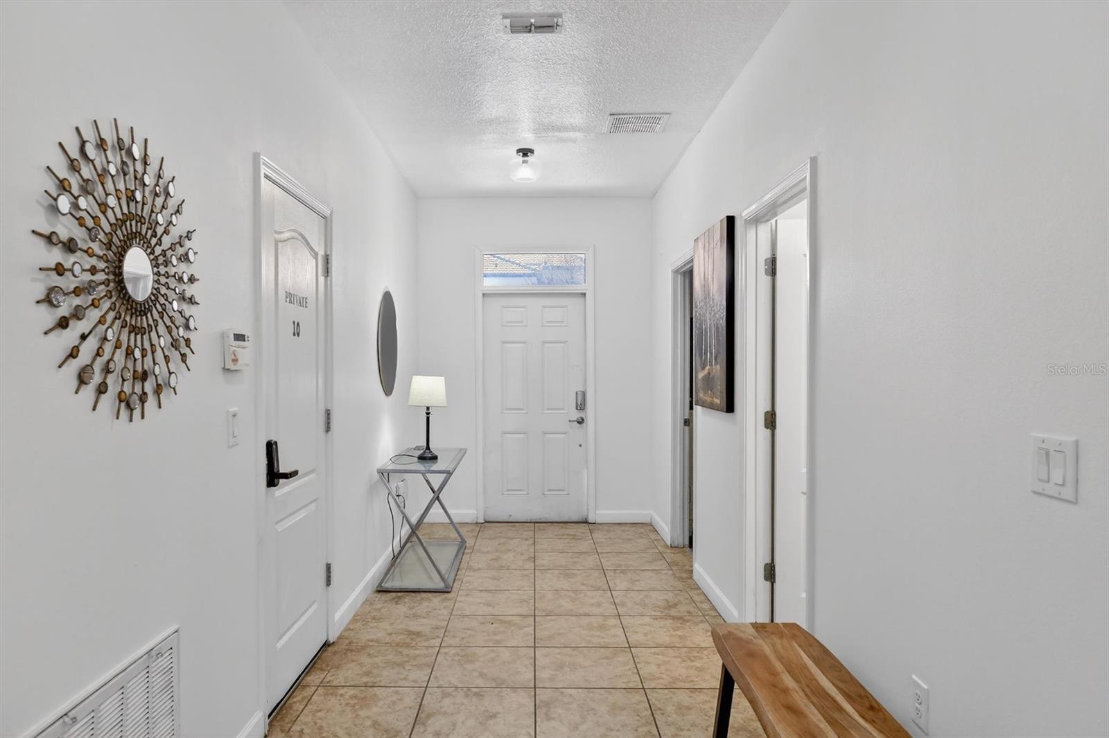 Image 7 of 100 For 9107 El Caro Lane