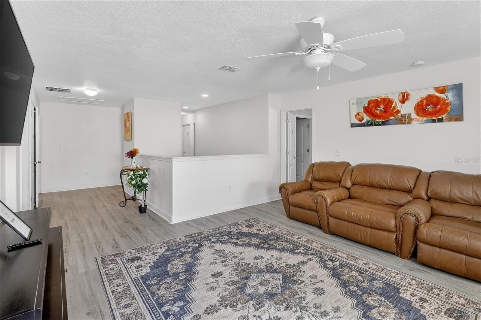 Image 83 of 100 For 9107 El Caro Lane