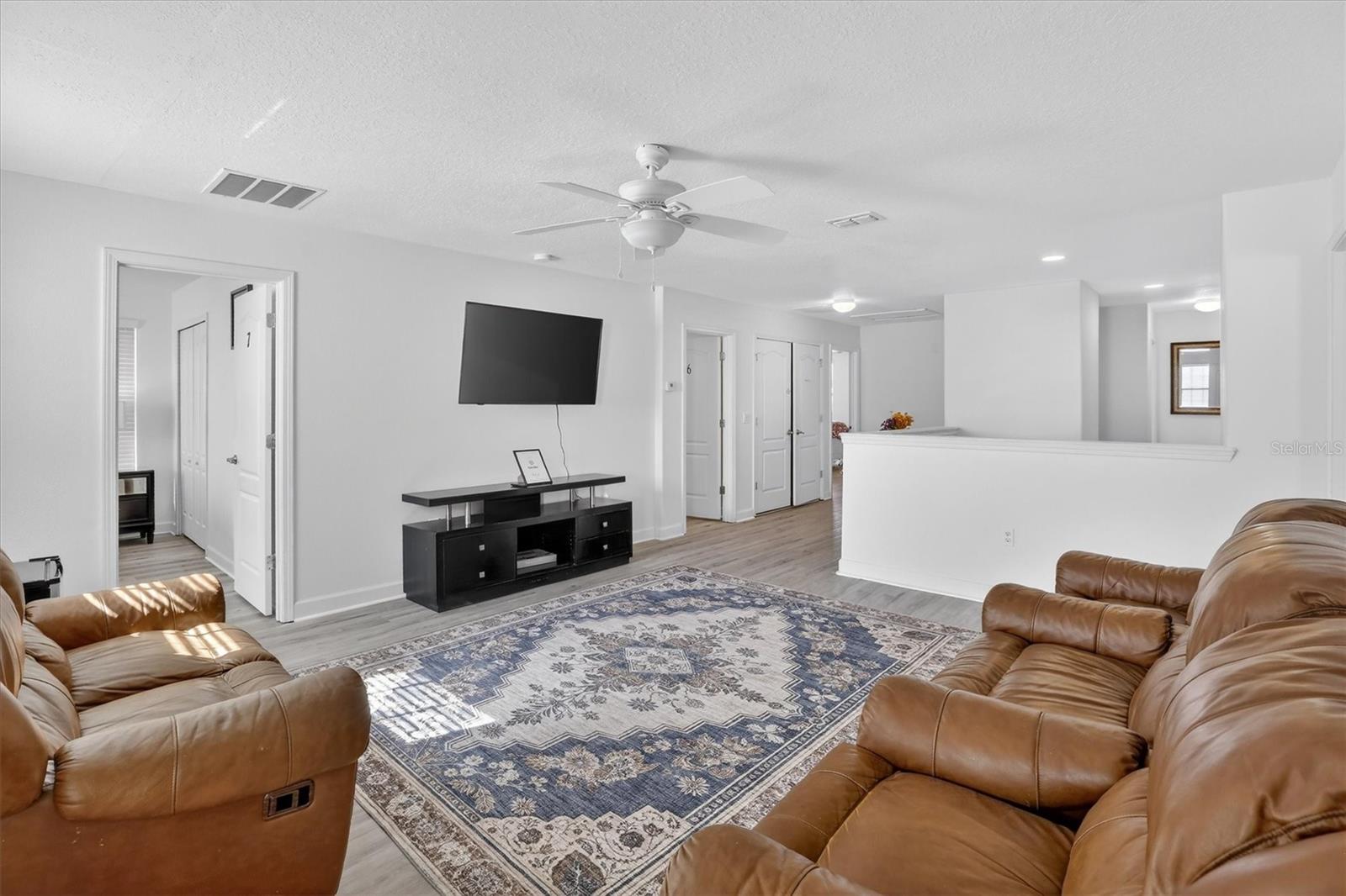 Image 84 of 100 For 9107 El Caro Lane