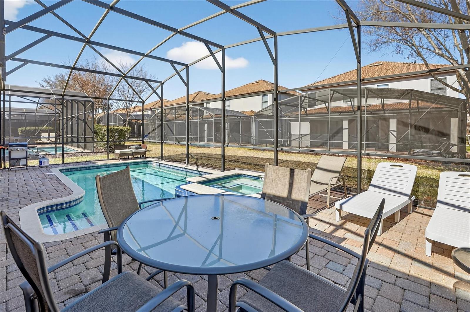 Image 92 of 100 For 9107 El Caro Lane