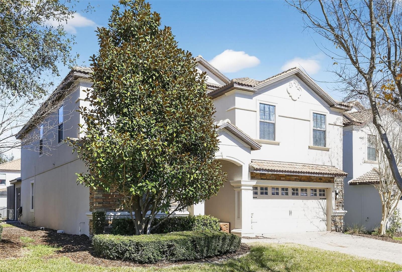 Image 98 of 100 For 9107 El Caro Lane