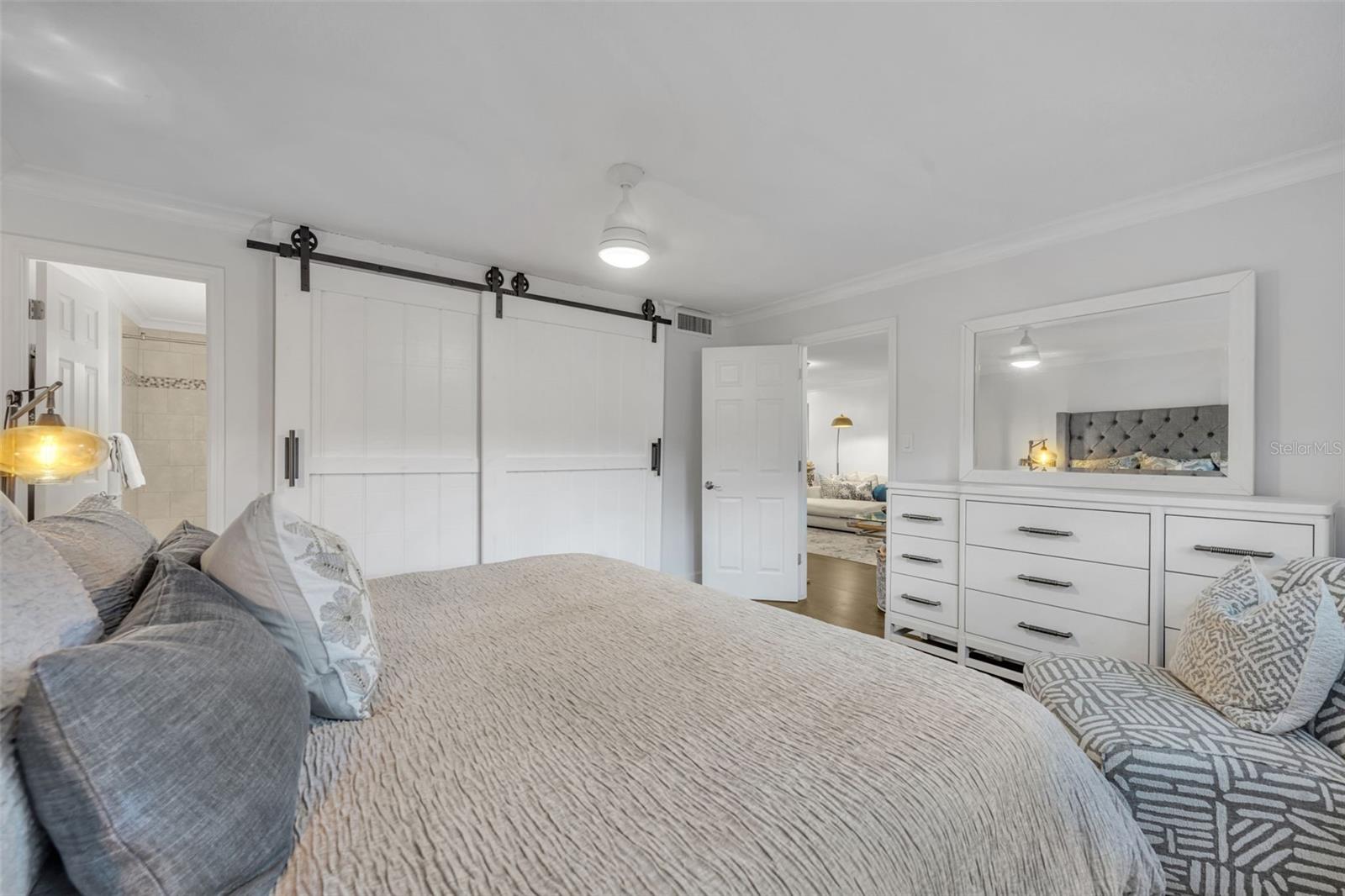 Image 24 of 31 For 700 Melrose Avenue M4