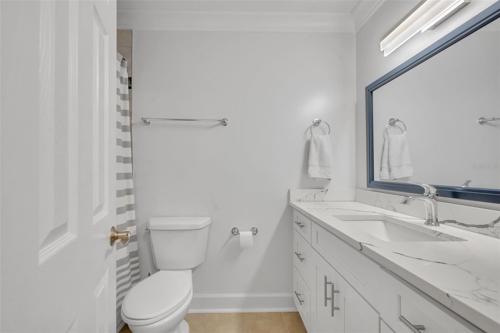 Image 28 of 31 For 700 Melrose Avenue M4