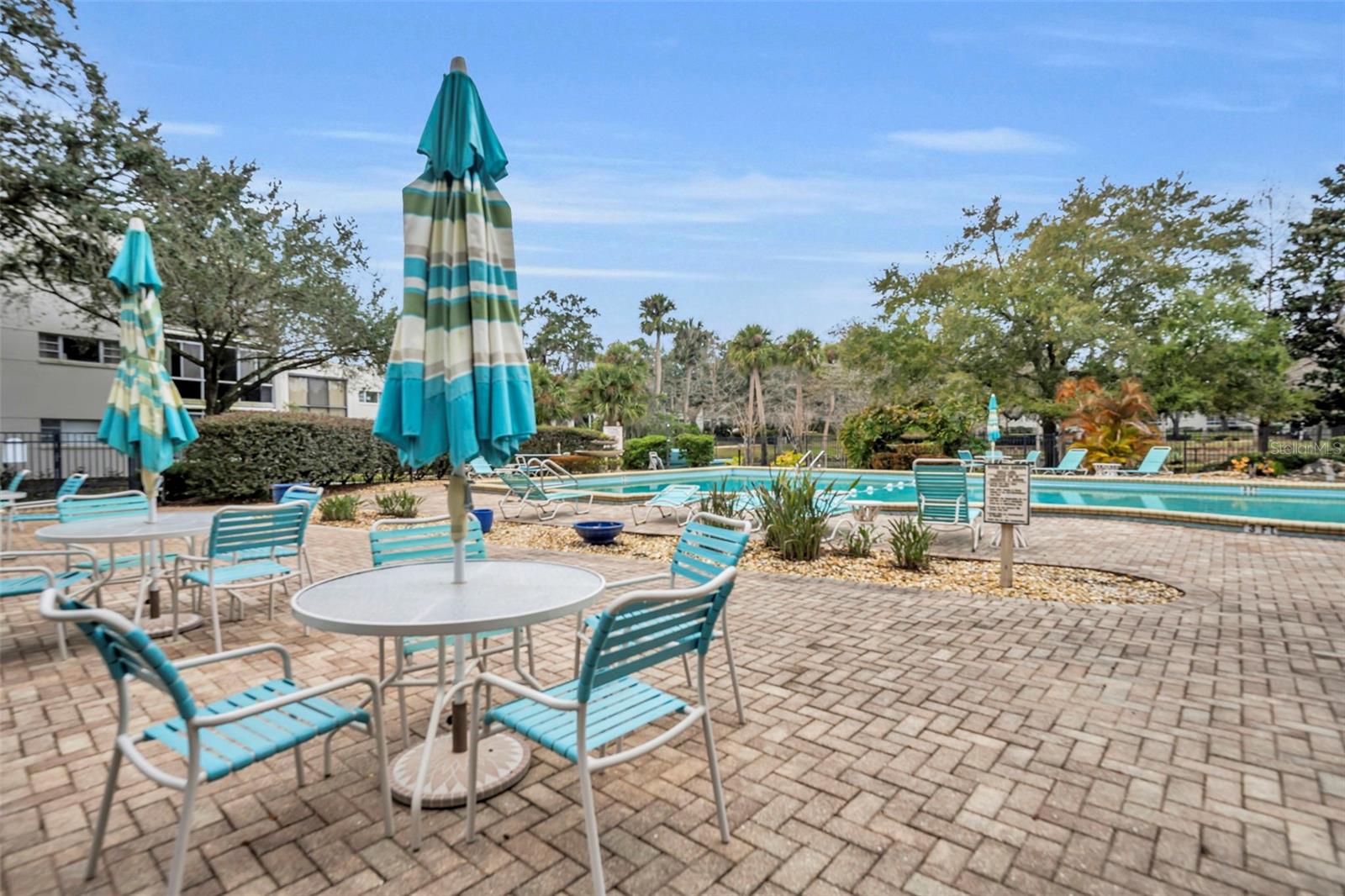 Image 30 of 31 For 700 Melrose Avenue M4