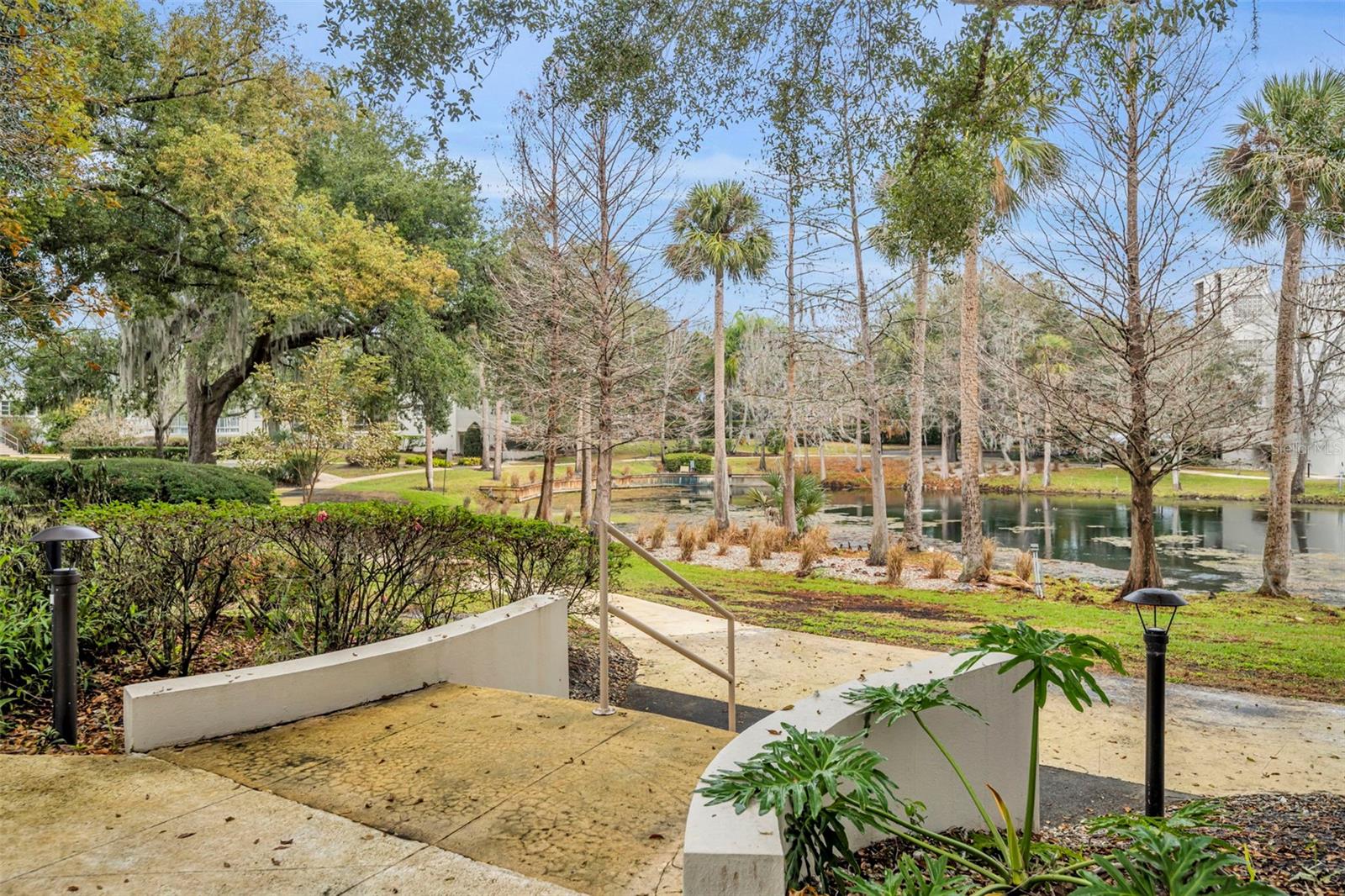 Image 31 of 31 For 700 Melrose Avenue M4