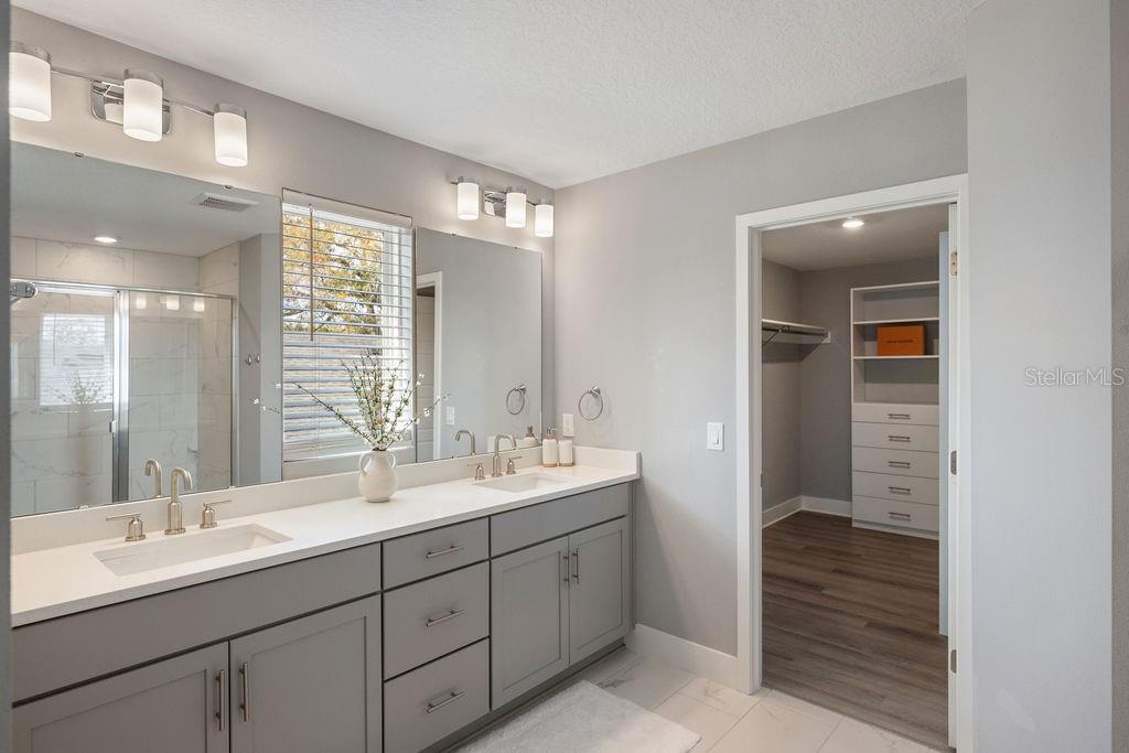 Image 21 of 31 For 21 Steele Street