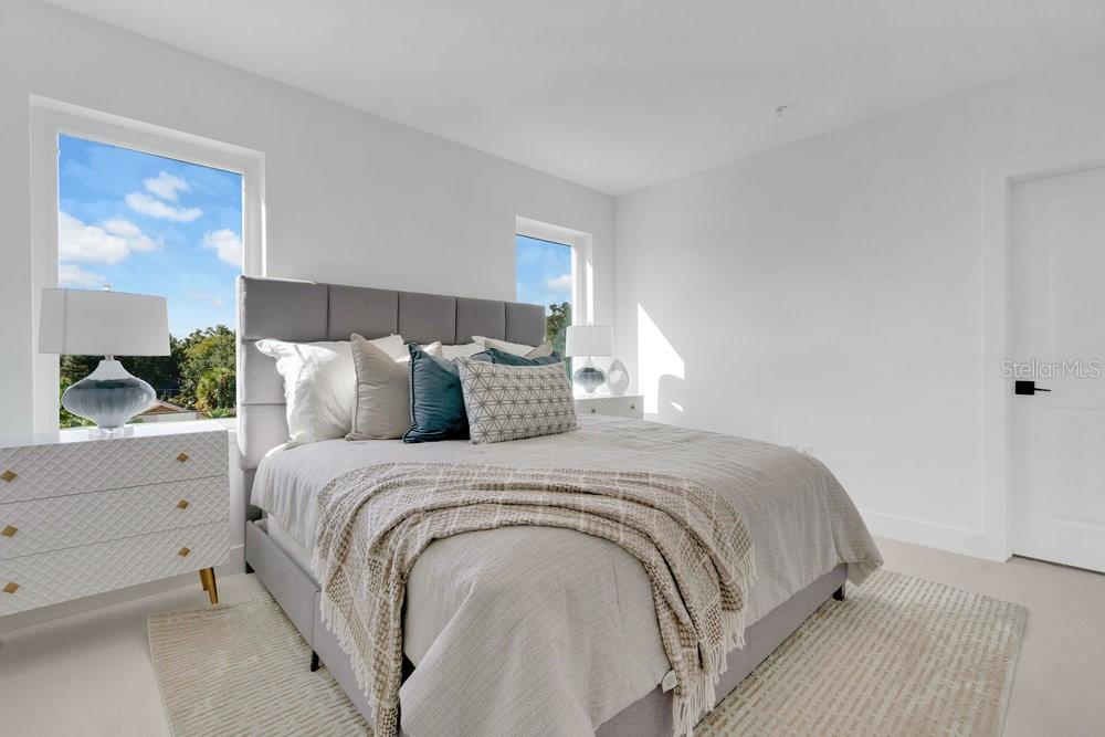 Image 12 of 17 For 1010 Robinson