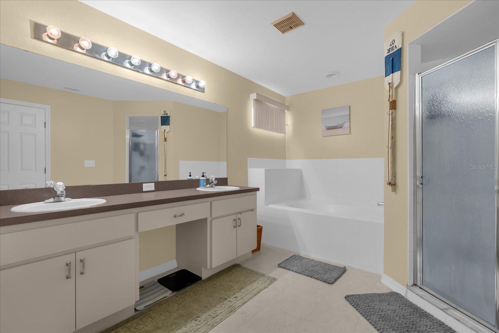 Image 13 of 29 For 218 Meridian Street