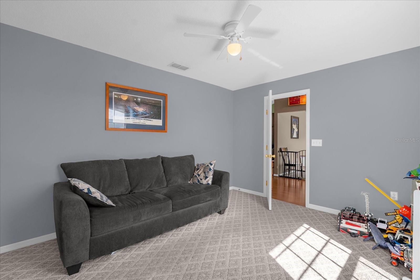 Image 19 of 29 For 218 Meridian Street