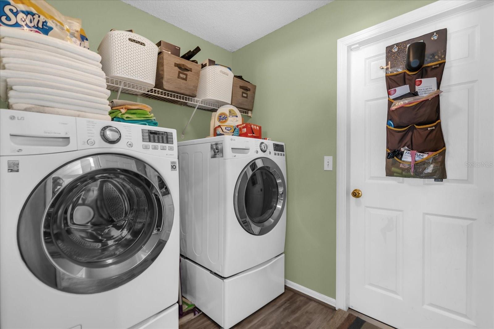 Image 20 of 29 For 218 Meridian Street