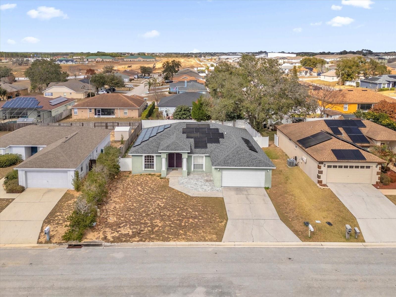 Image 26 of 29 For 218 Meridian Street