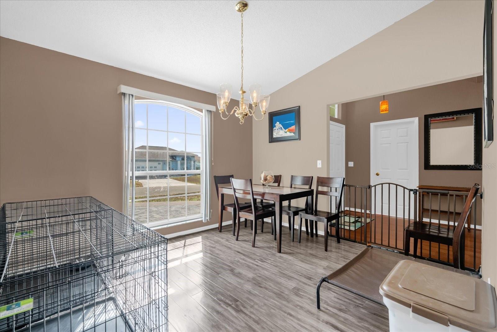 Image 7 of 29 For 218 Meridian Street