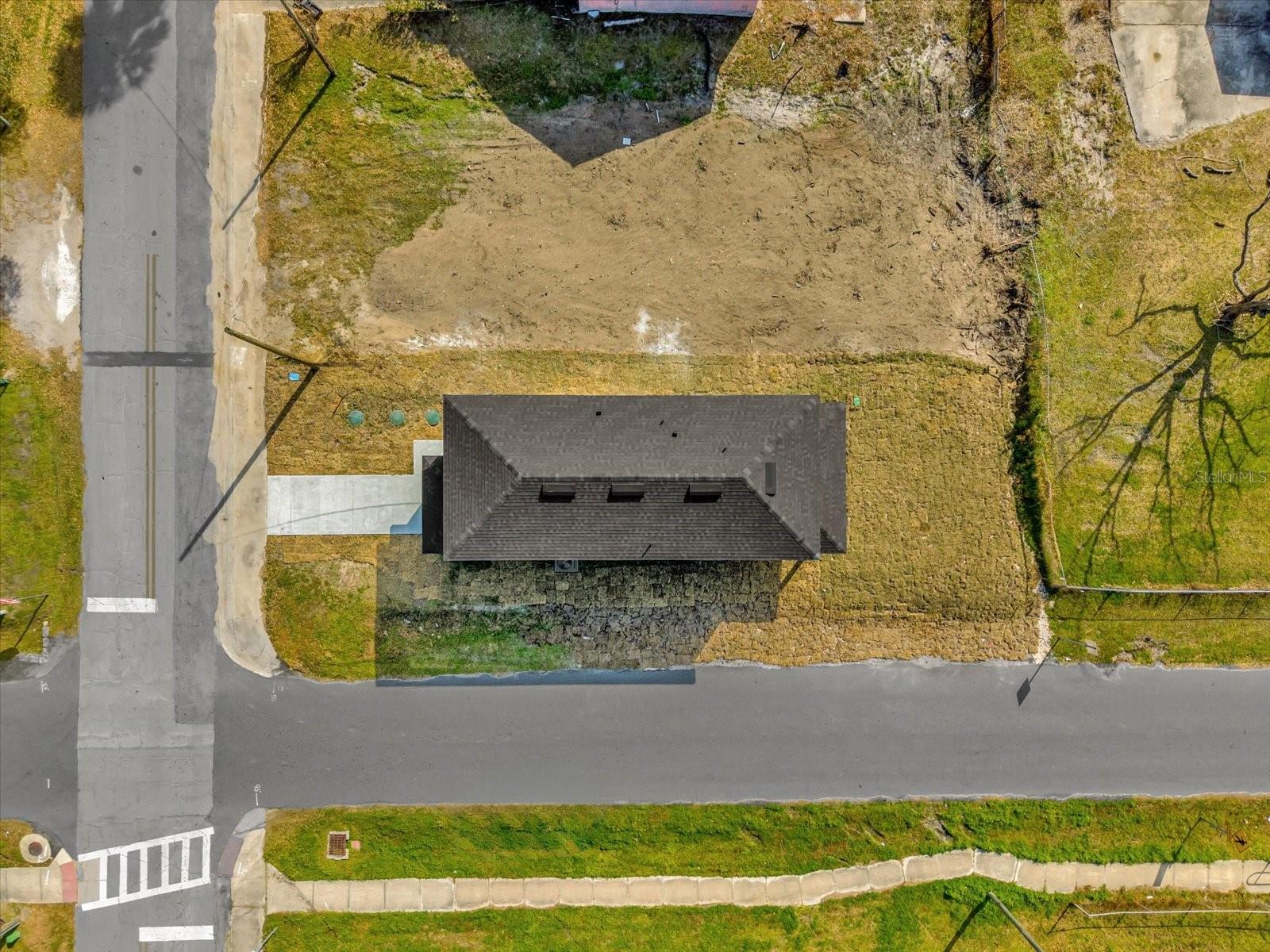 Image 28 of 29 For 2404 Center Street