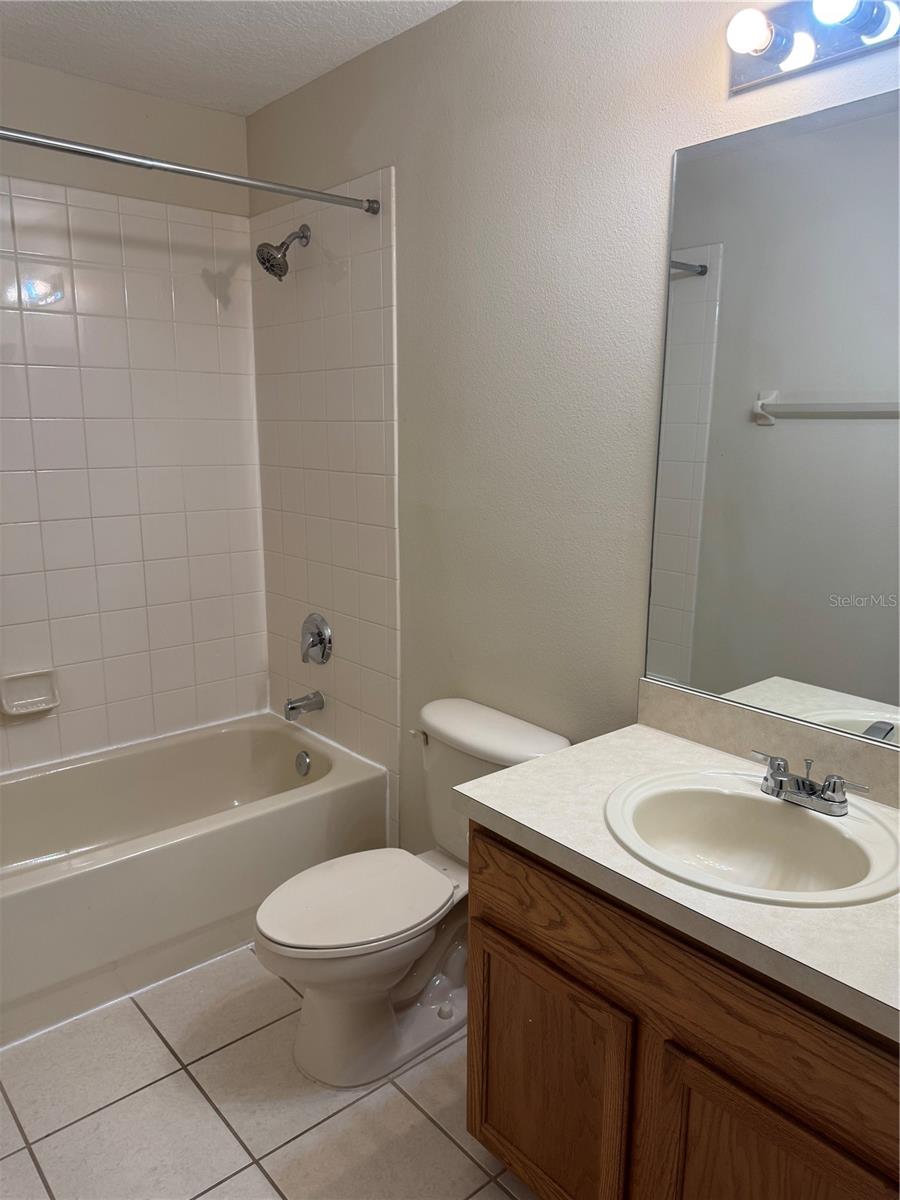 Image 14 of 26 For 13431 Carroway Street