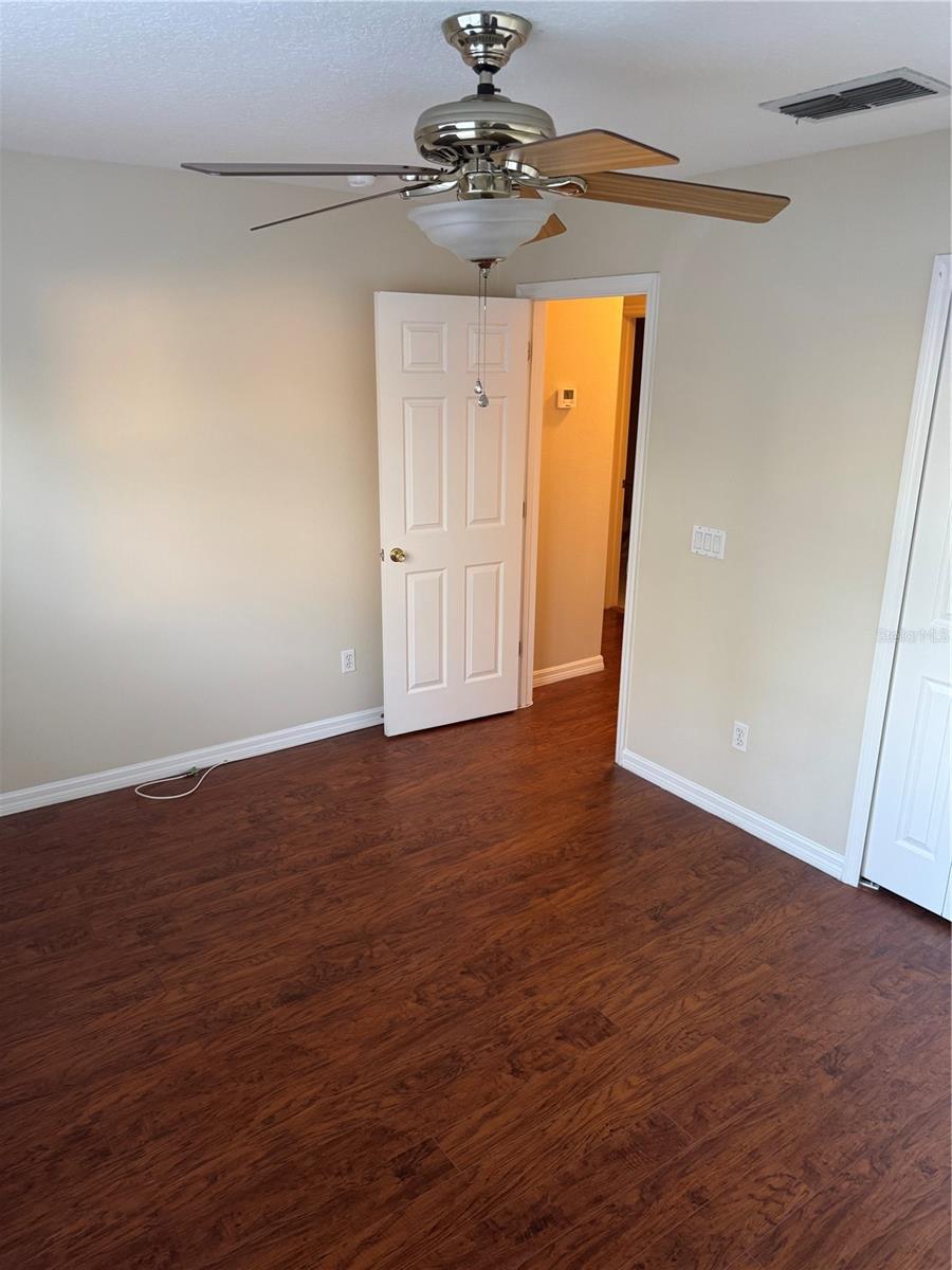 Image 20 of 26 For 13431 Carroway Street