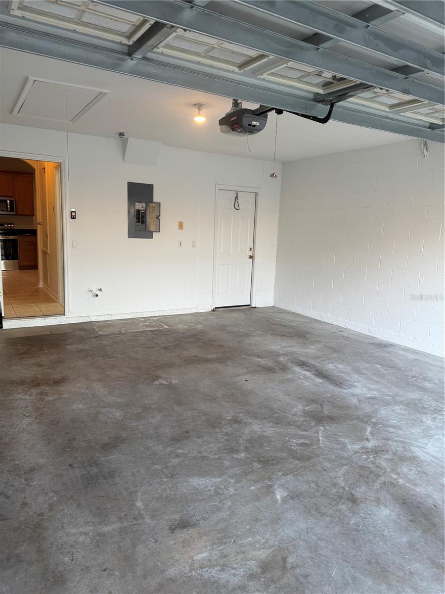 Image 24 of 26 For 13431 Carroway Street