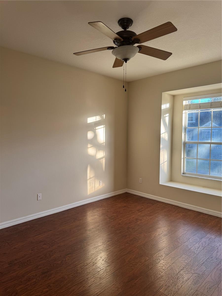 Image 8 of 26 For 13431 Carroway Street