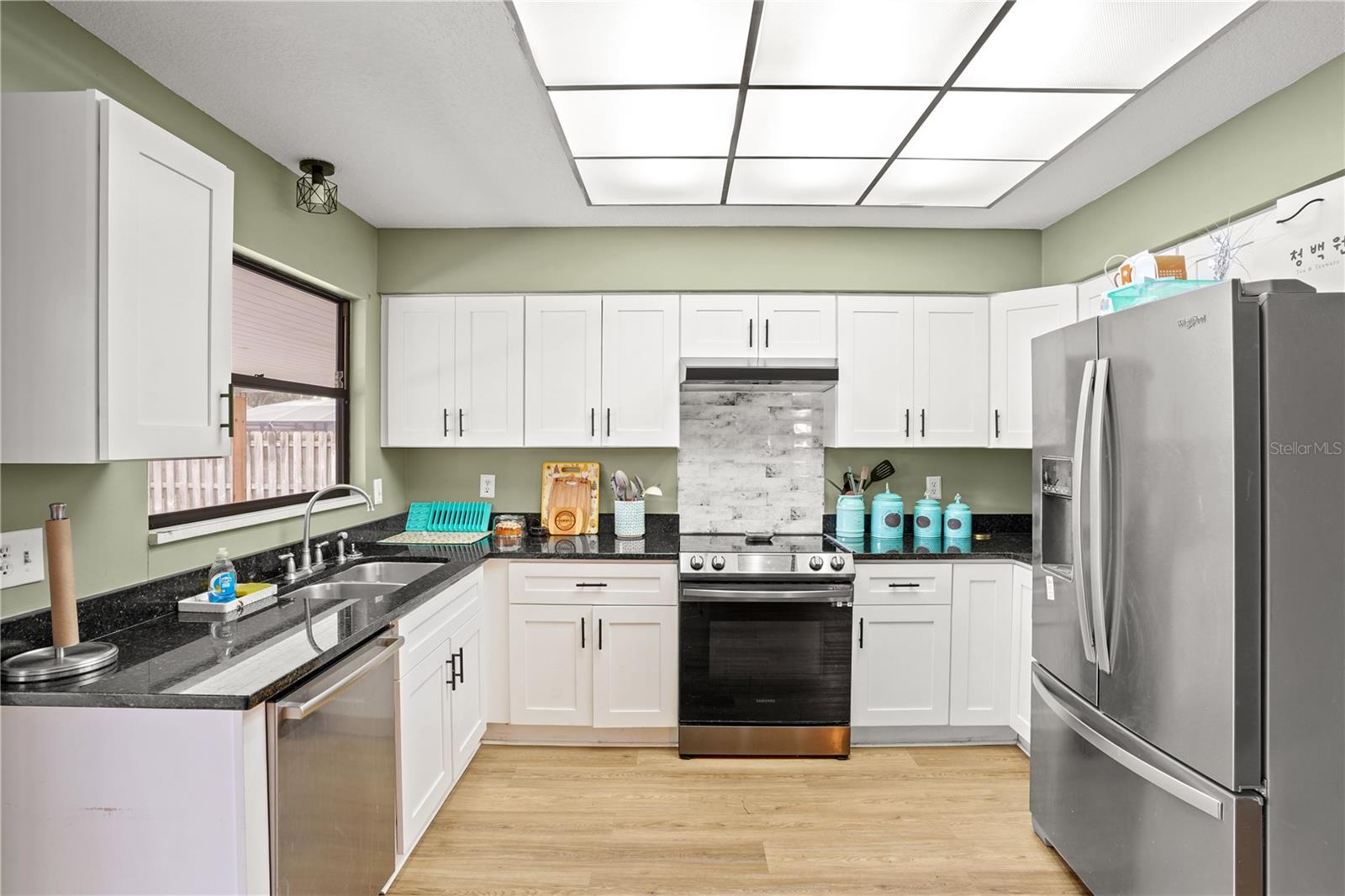 Image 11 of 43 For 307 Coble Drive