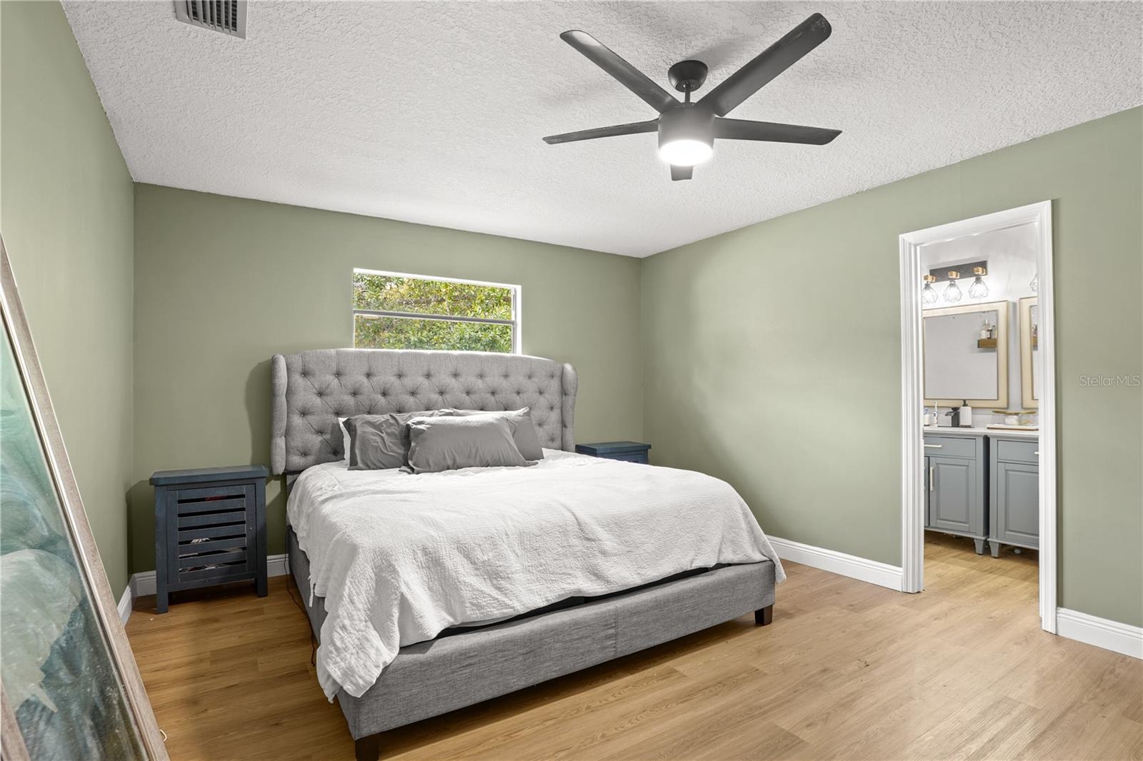 Image 19 of 43 For 307 Coble Drive