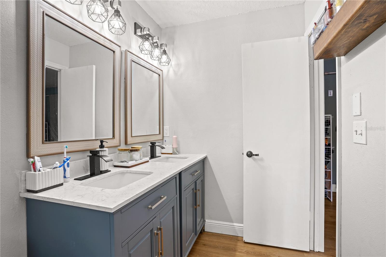 Image 22 of 43 For 307 Coble Drive