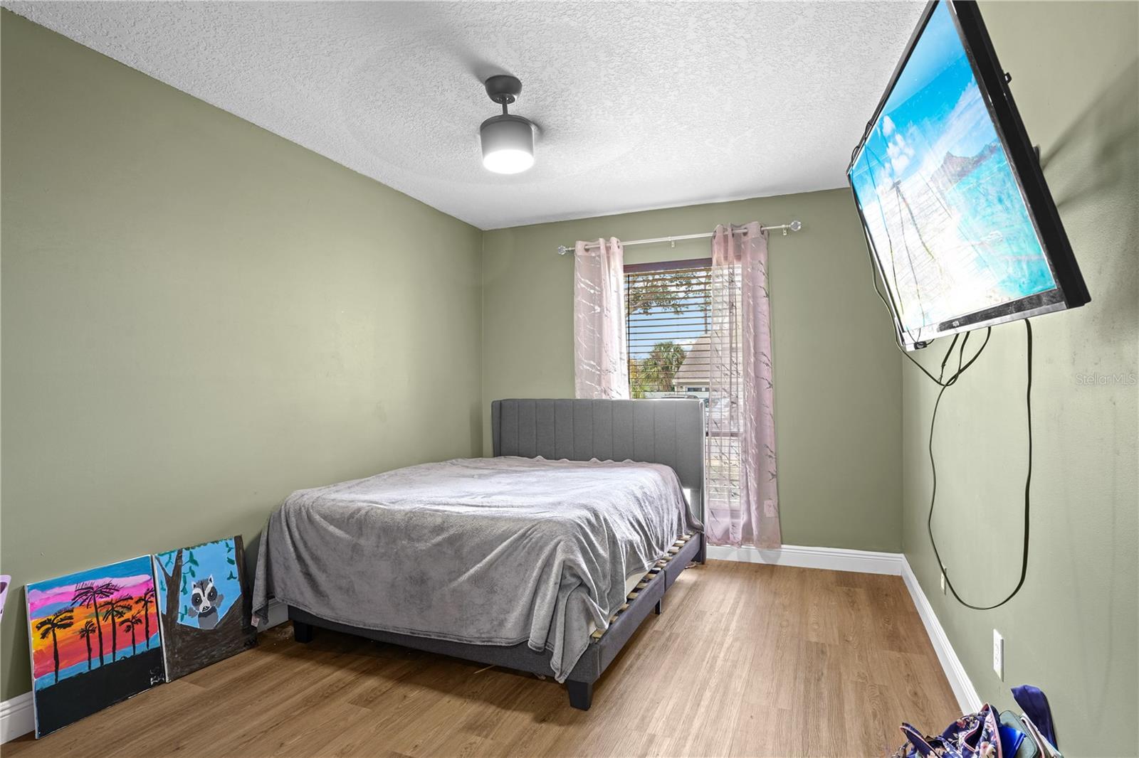 Image 23 of 43 For 307 Coble Drive