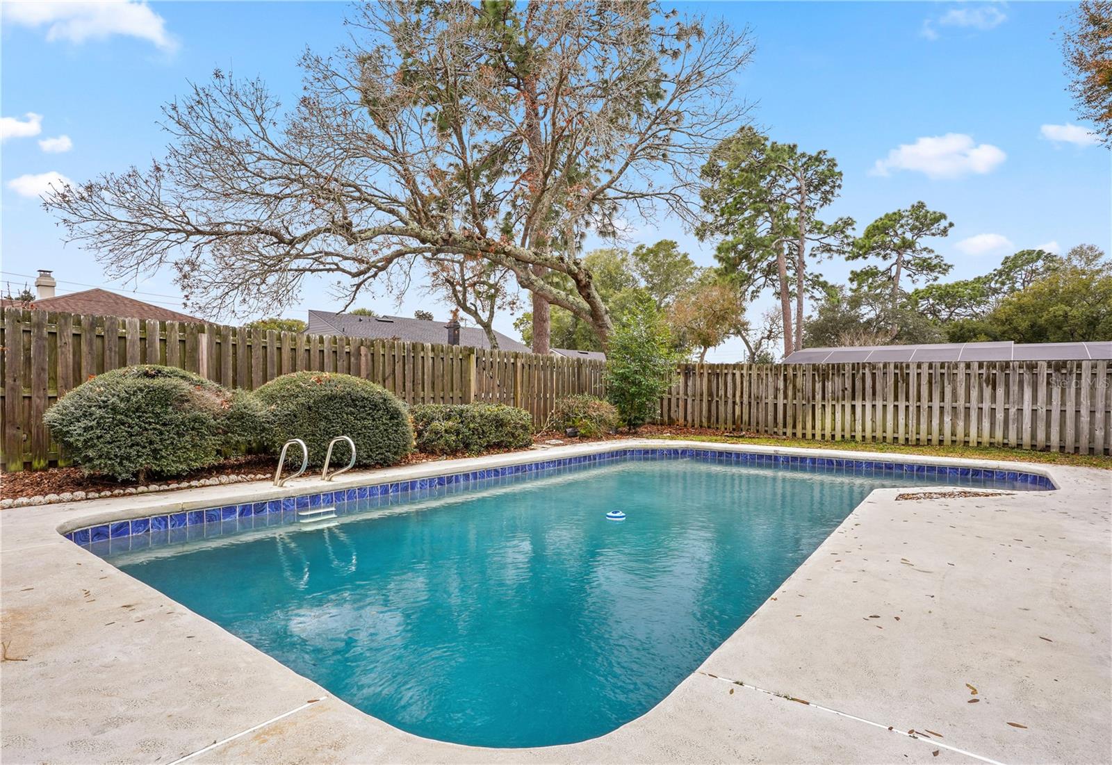 Image 4 of 43 For 307 Coble Drive