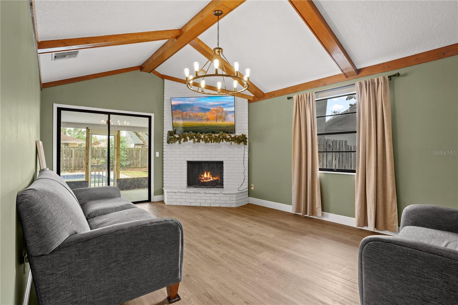 Image 7 of 43 For 307 Coble Drive