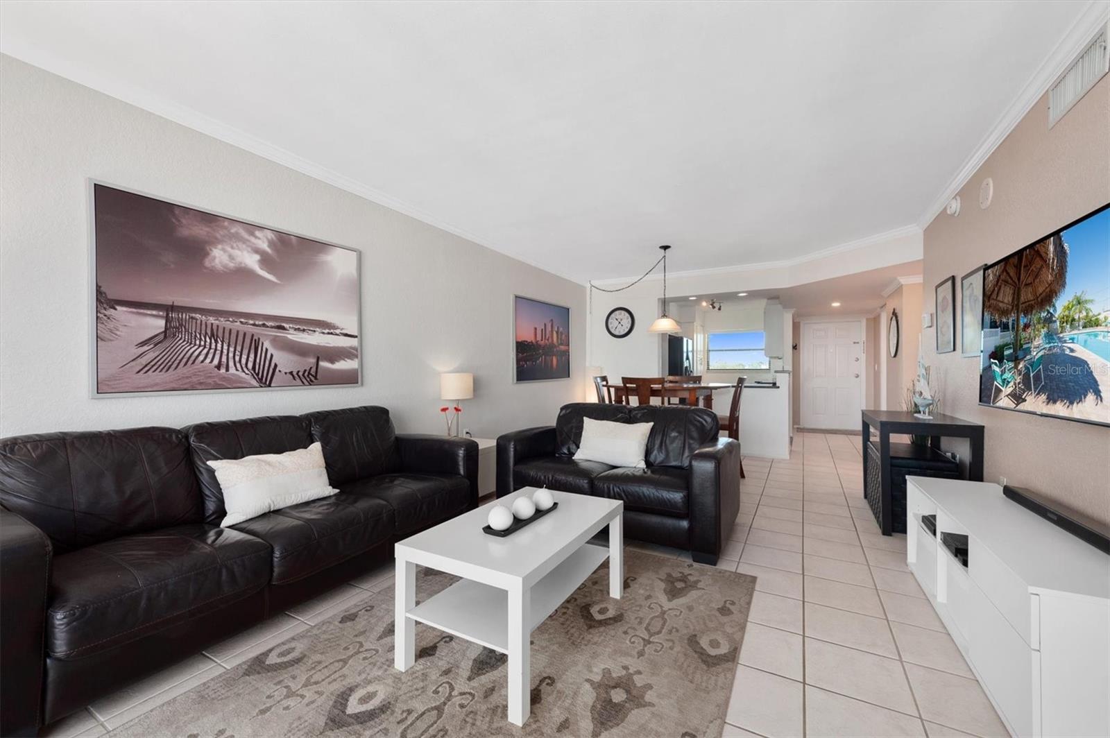 Image 7 of 48 For 1000 Cove Cay Drive 5e