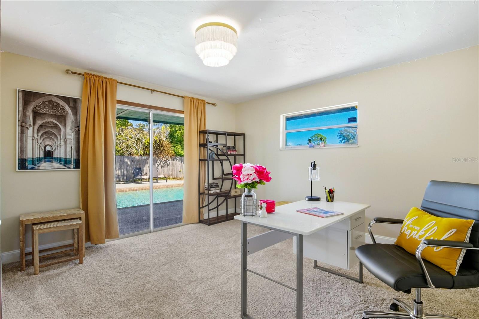 Image 28 of 49 For 213 Doverwood Road