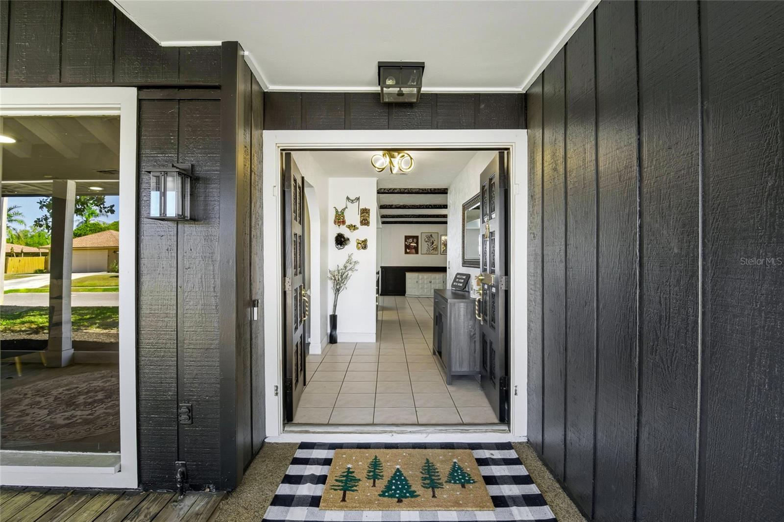 Image 3 of 49 For 213 Doverwood Road