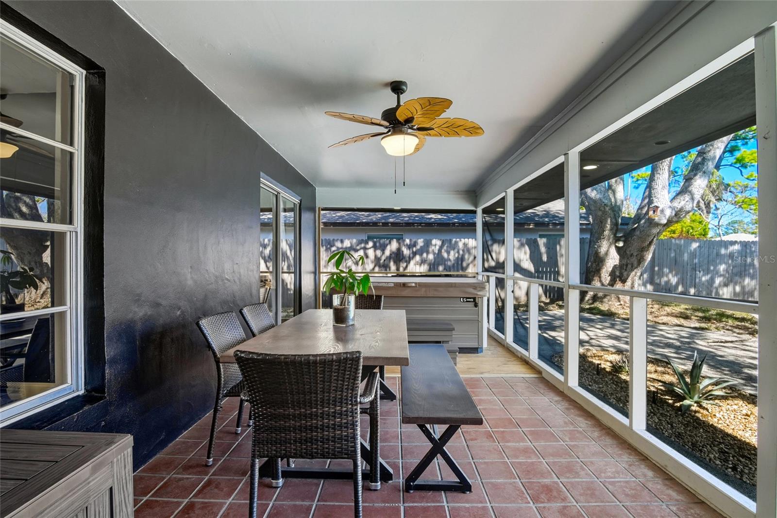 Image 31 of 49 For 213 Doverwood Road