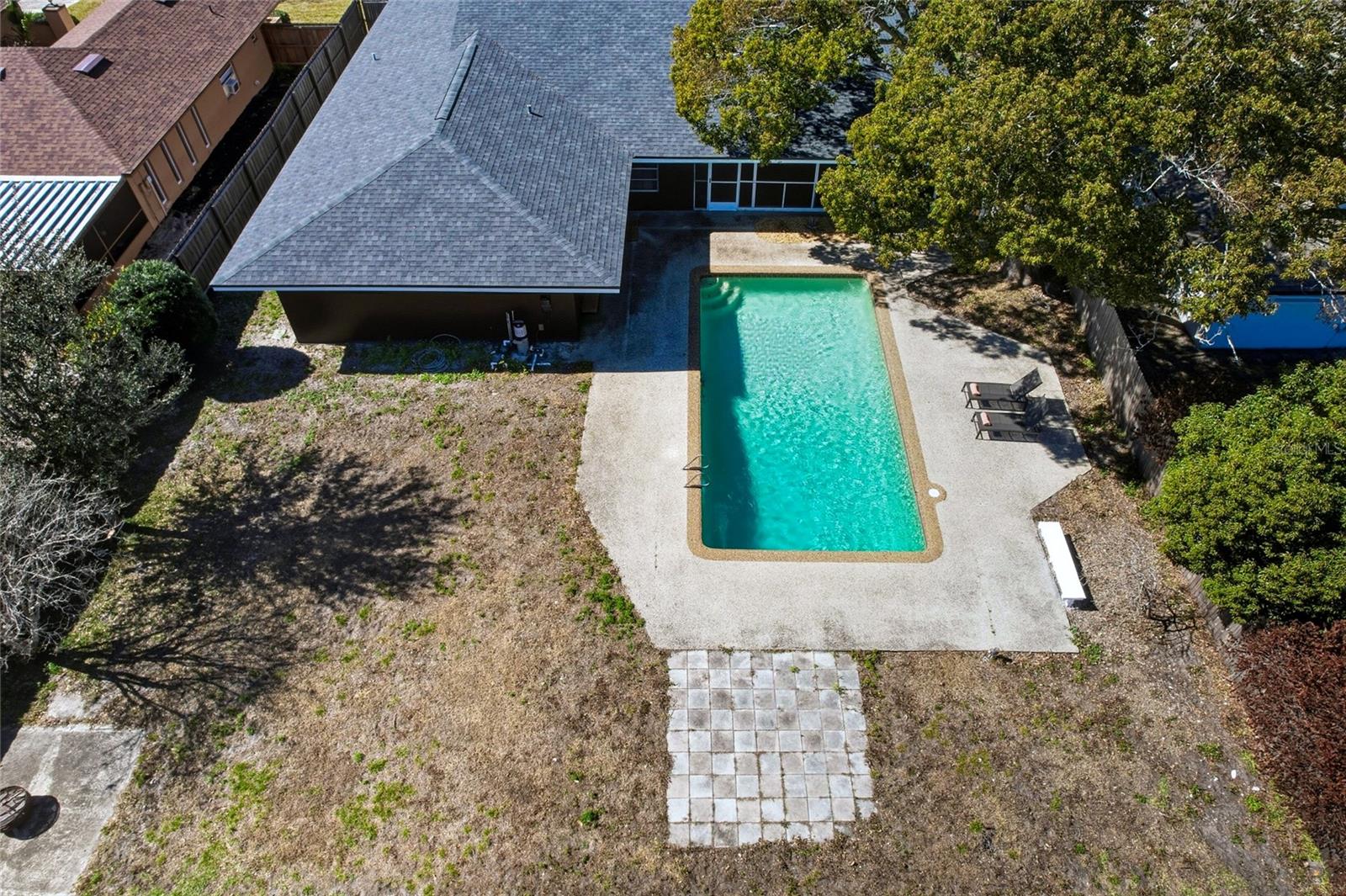 Image 42 of 49 For 213 Doverwood Road