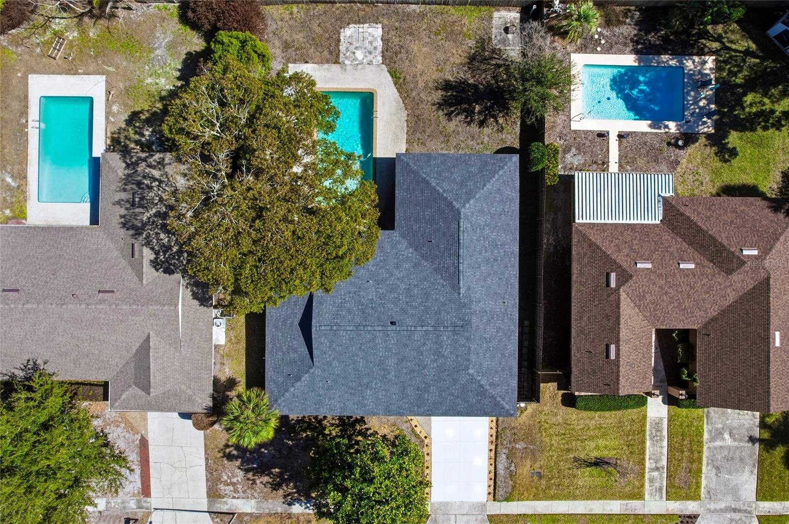 Image 44 of 49 For 213 Doverwood Road