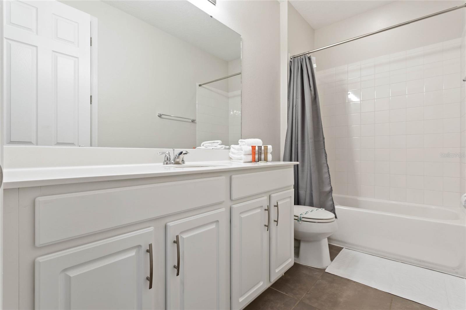 Listing photo id 29 for 1552 Nassau Point Trail