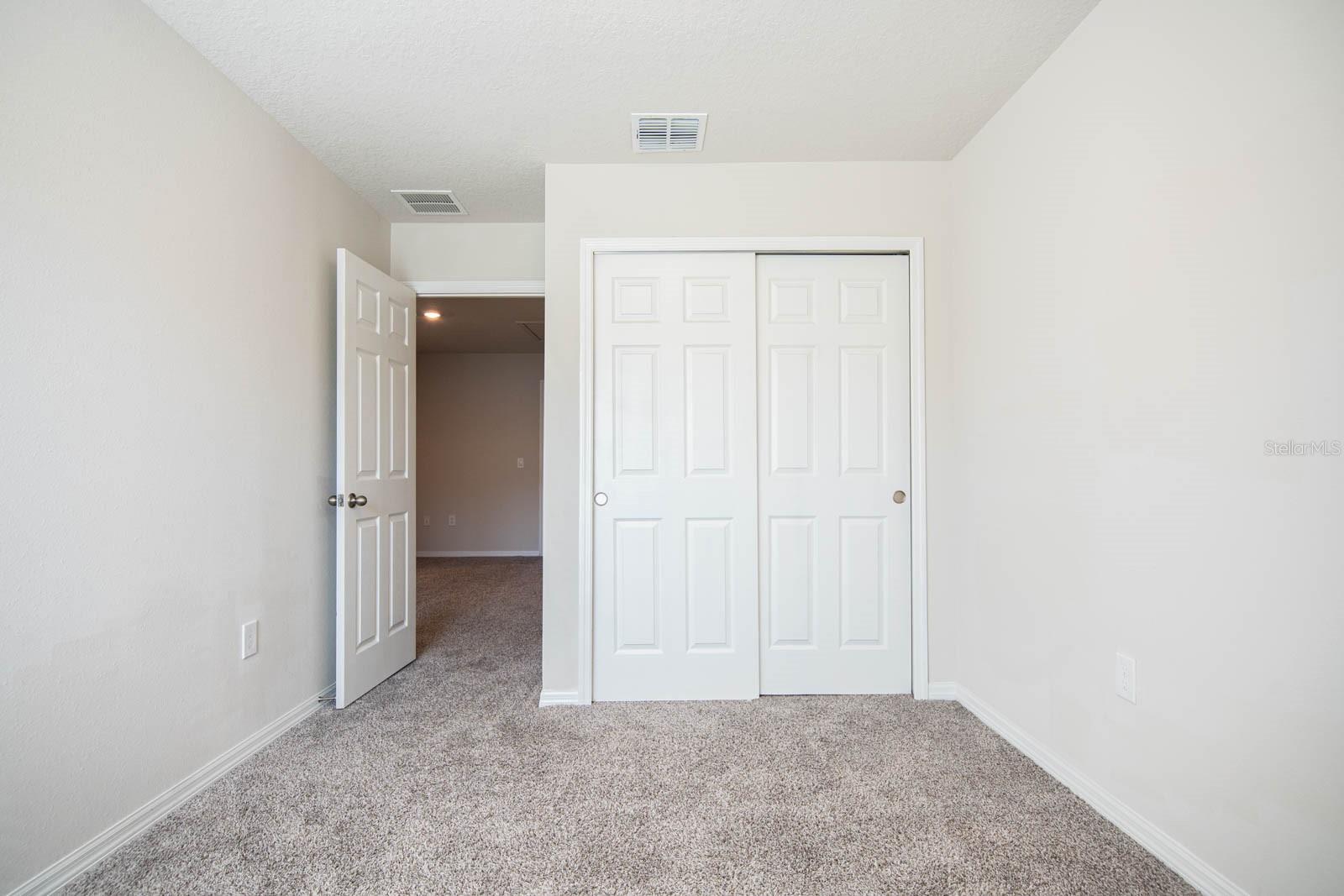 Image 17 of 45 For 425 Legacy Loop