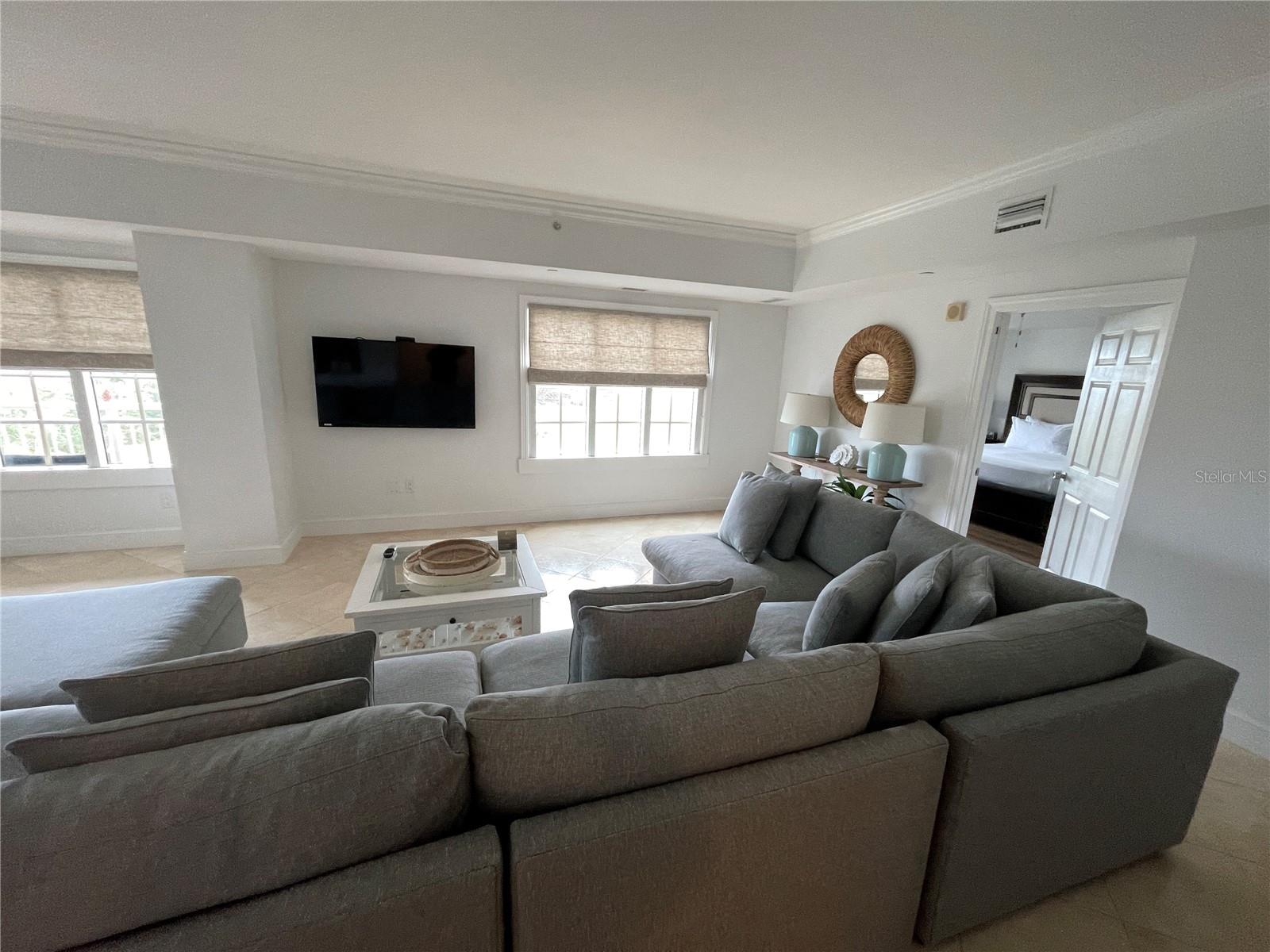 Image 3 of 31 For 7593 Gathering Drive 209