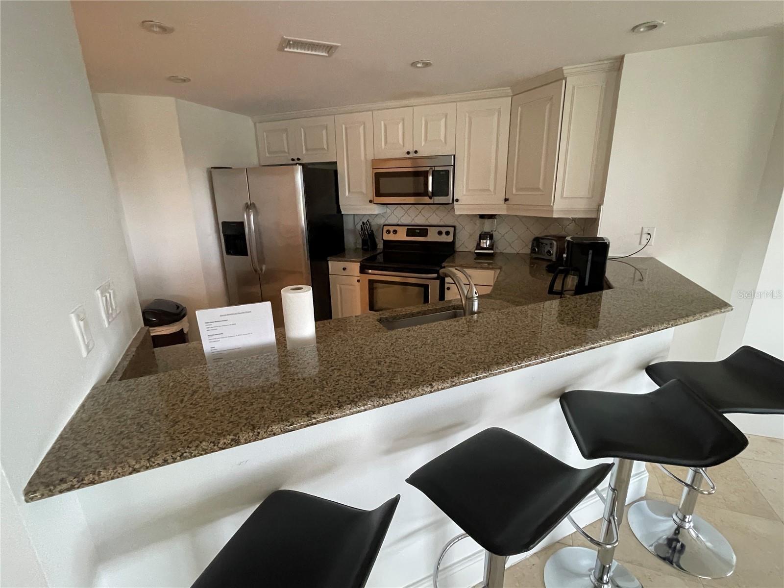 Image 7 of 31 For 7593 Gathering Drive 209