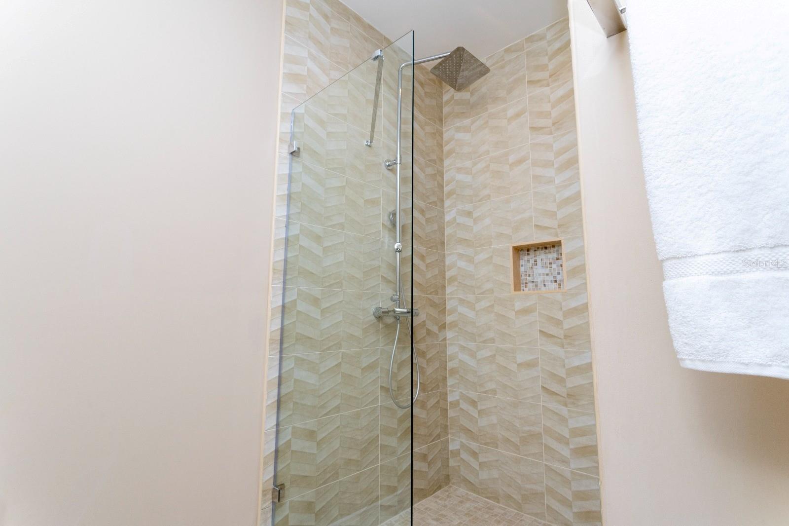 Image 19 of 54 For 7505 Brooklyn Drive