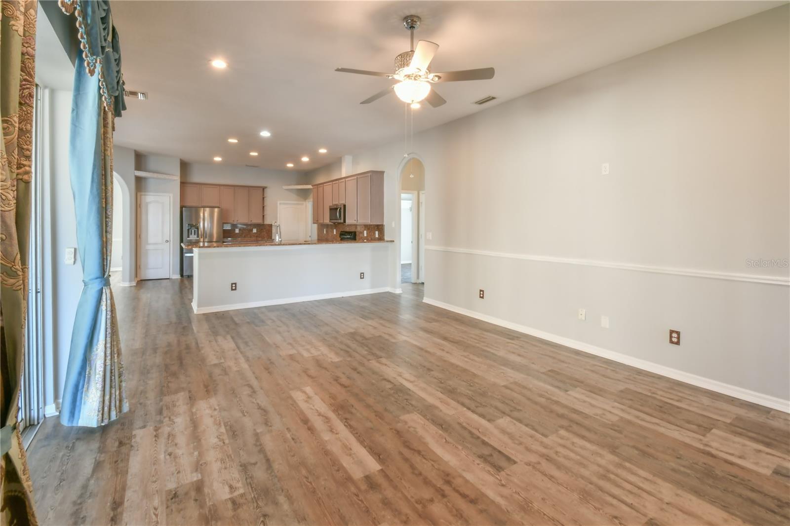 Listing photo id 30 for 112 Olympus Drive